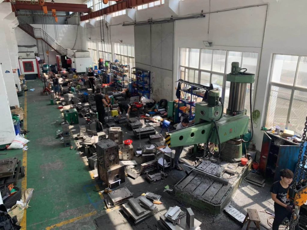 Plastic mould supplier in China - TW Mold CNC mould-making workshop in Taizhou Huangyan